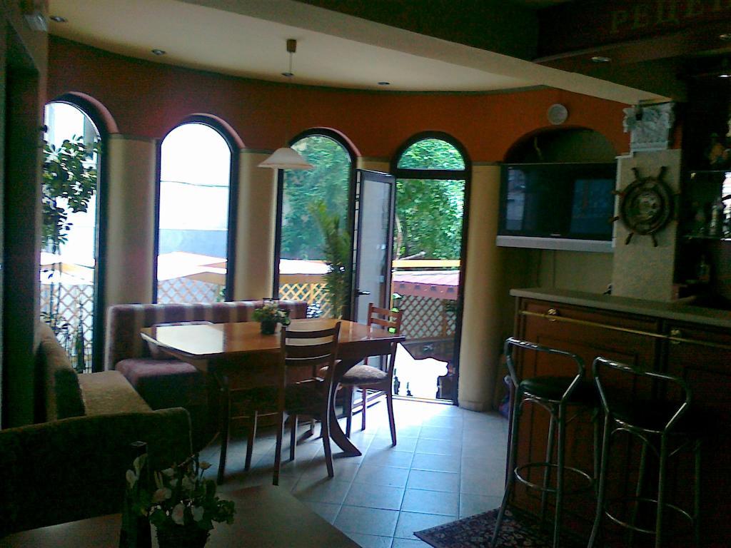 Antik Hotel Varna Eksteriør billede